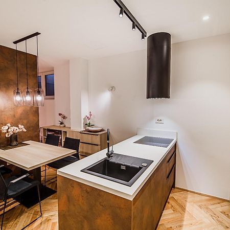 Apartments Slavec With Free Onsite Parking Kranjska Gora Bagian luar foto